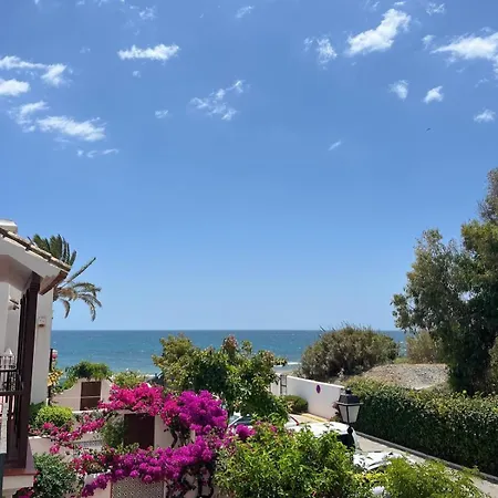 - Villacana 2345 * Estepona